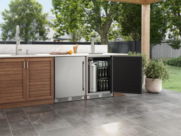 zephyr | 24 outdoor kegerator & beverage cooler